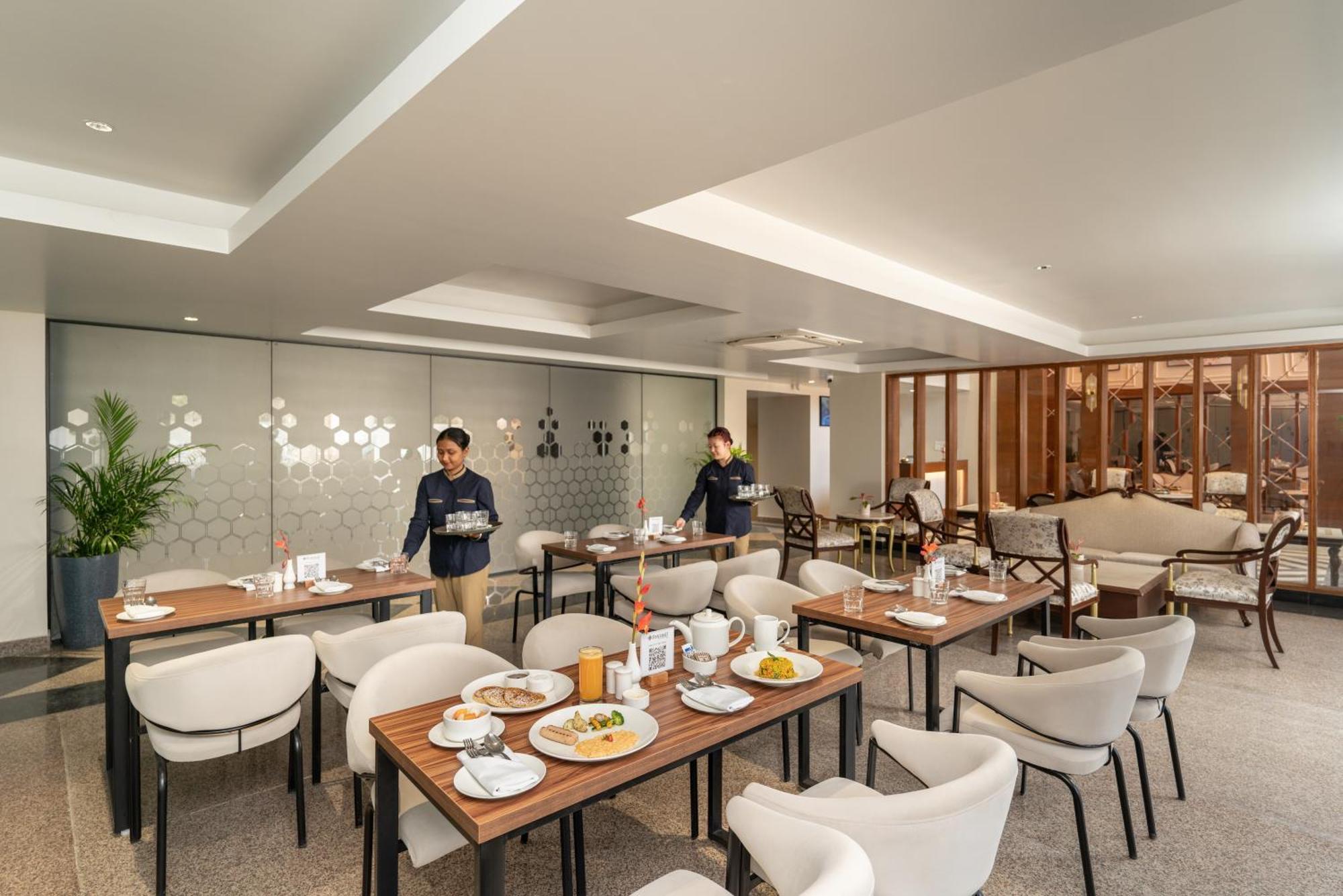 Foxtrail, Sector 42 - Am Hotel Kollection Gurgaon Ngoại thất bức ảnh
